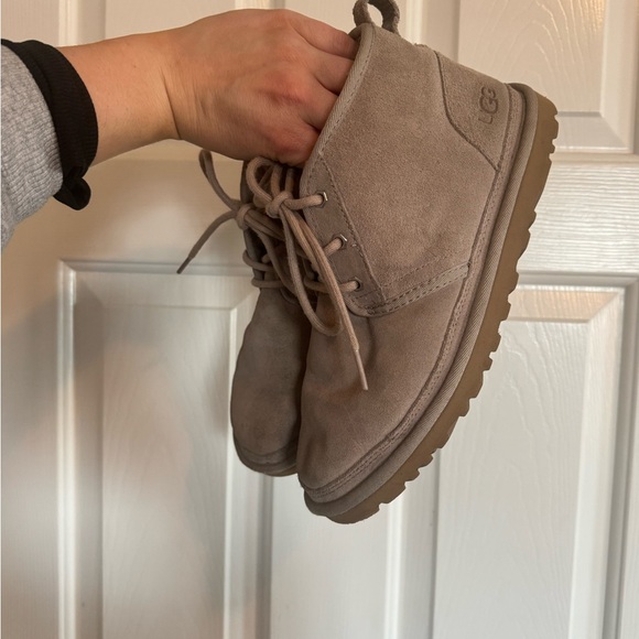 UGG Women's Neumel Chukka Ankle Boots - Picture 3 of 6